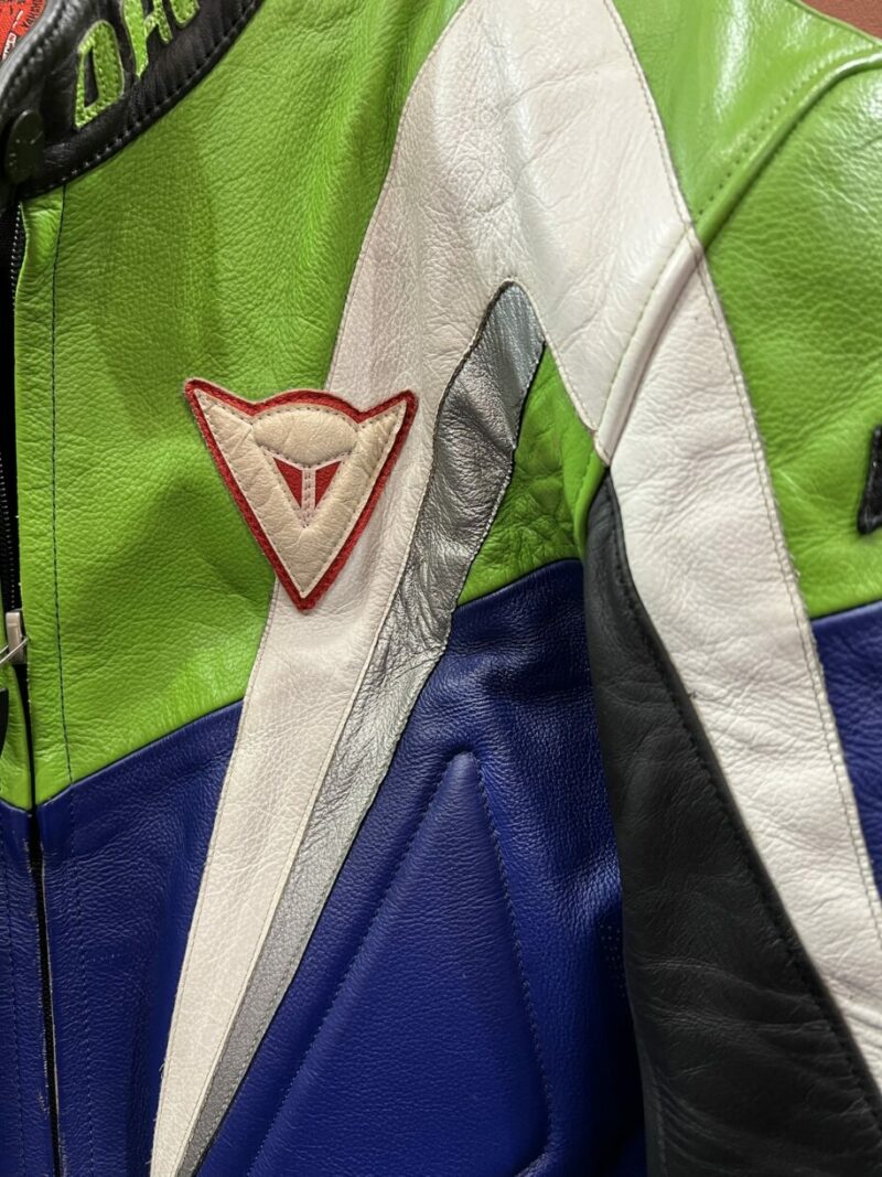 MallS - Concept Store - Vintage, Yoga & Pilates, Tattoo & Art - Paris 03 - Veste Racing Dainese